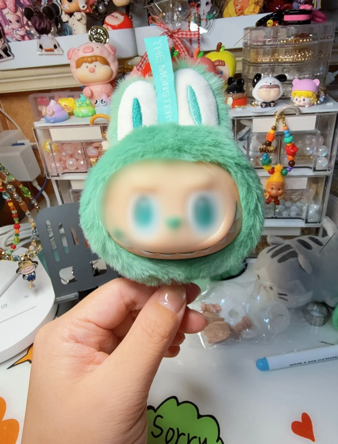 Labubu SERENITY-The Monster 3.0 'BIG INTO ENERGY' DIY Resin Craft Kit - Complete Starter Set, Handmade Mold, Resin, Paints & Tools (Fan Art Inspired)